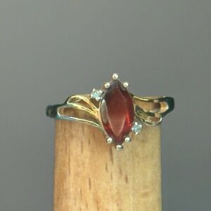 Retro Gold Tone and Ruby Colored CZ Stone - Sz 6 EUC